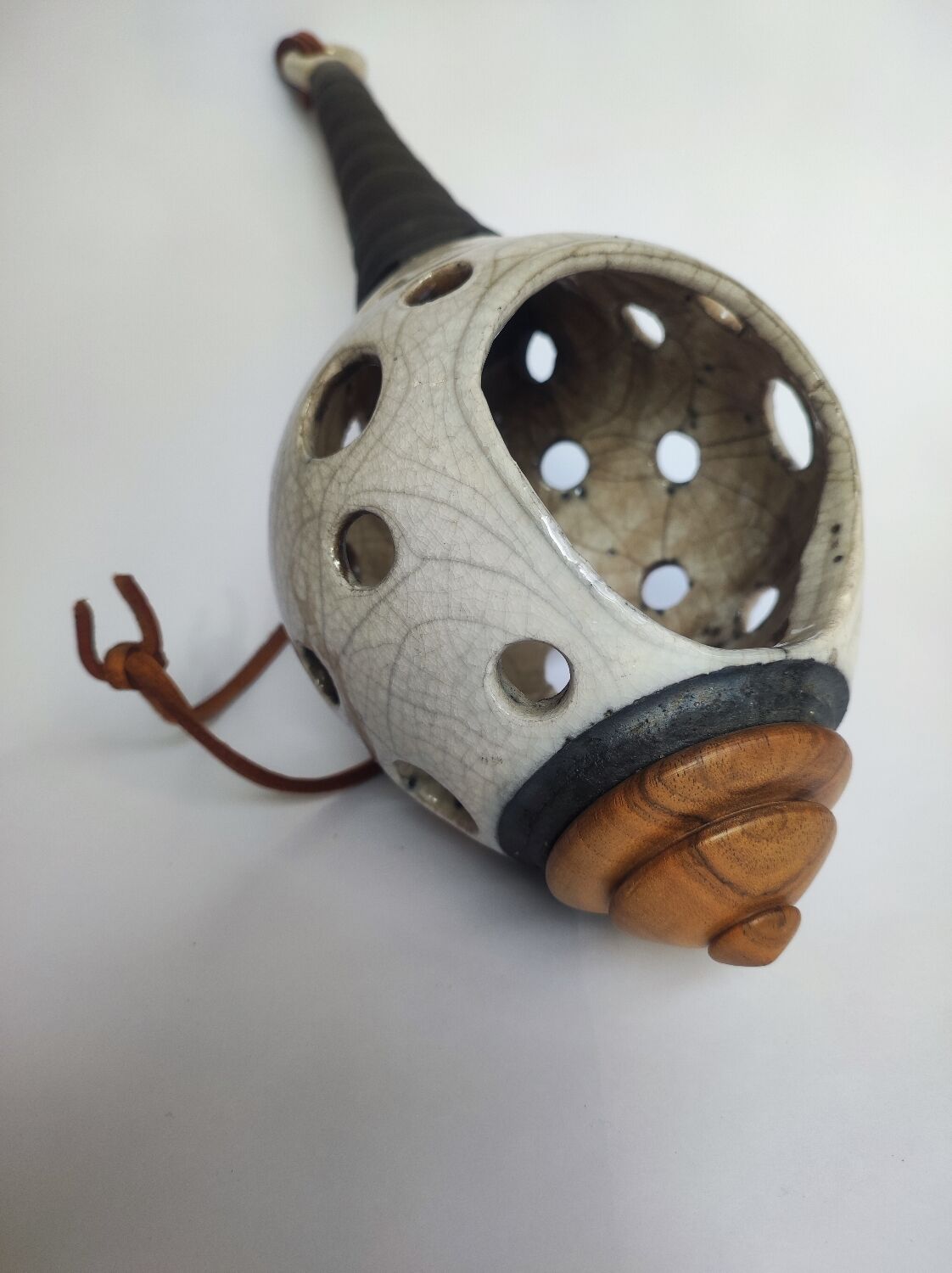 Nest box birds raku