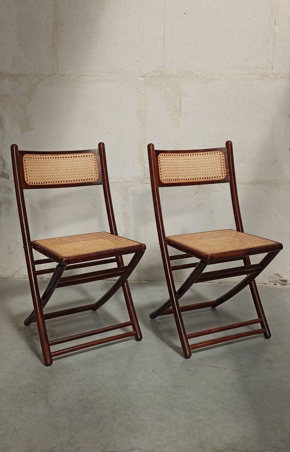 Folding chairs in wood and cane, 80's