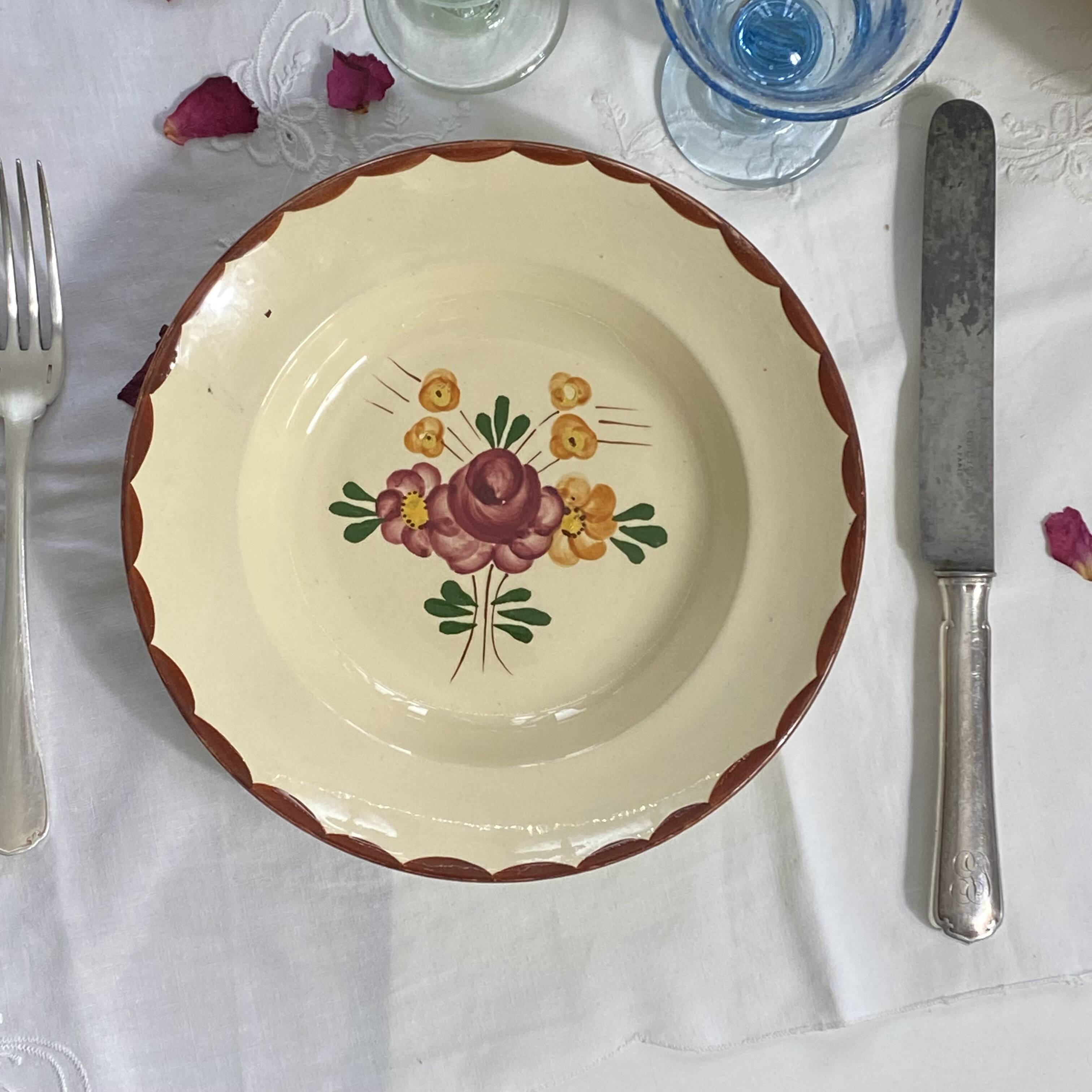 6 assiettes creuses faïence ancienne Longchamp modèle Agen