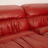 Pair of Strato sofas by Giovanni Offredi for Saporiti, 1970