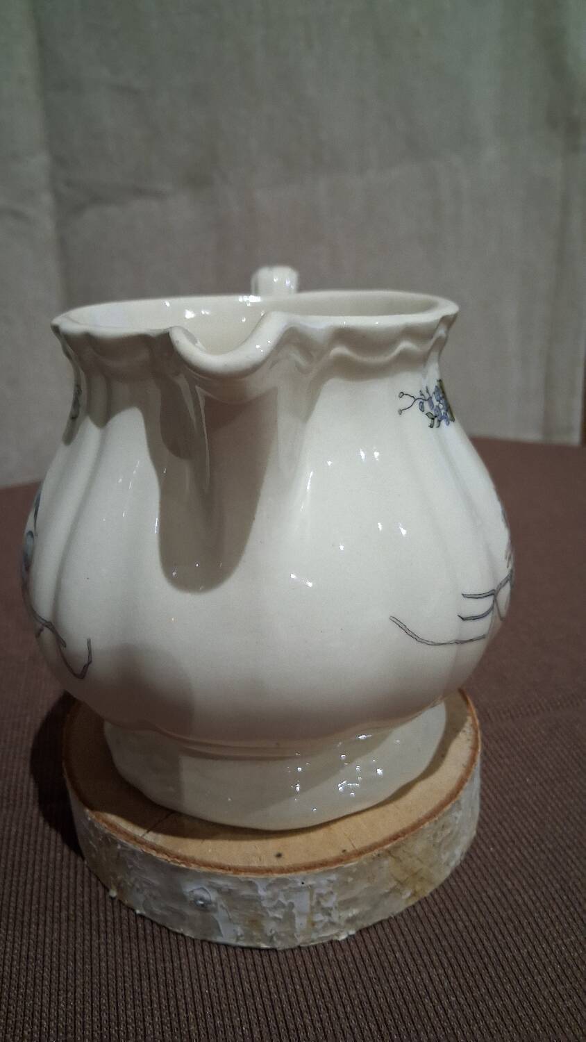 Milk jug Alsace Obernai