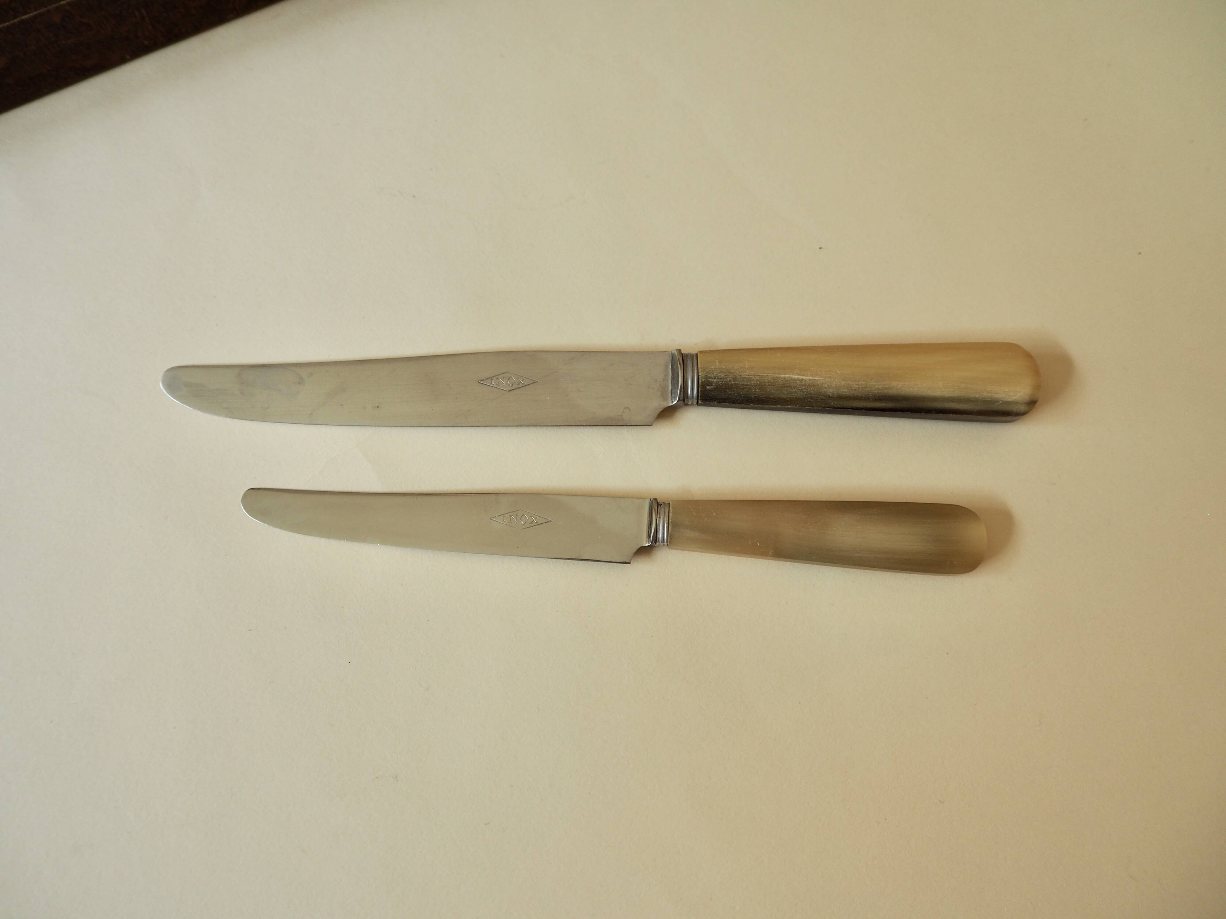 Table cutlery set in bone - 28 pieces