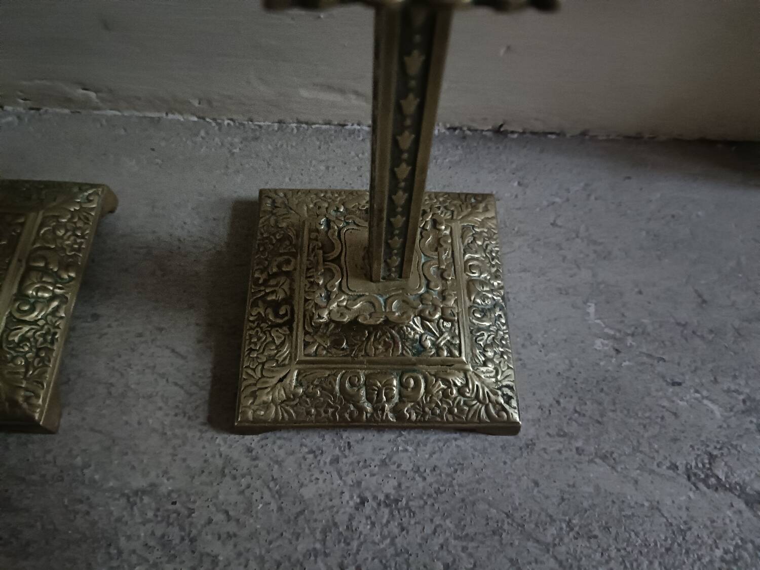 Paire de bougeoirs anciens XIXème