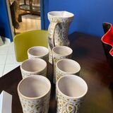 Set of jug with 6 cups