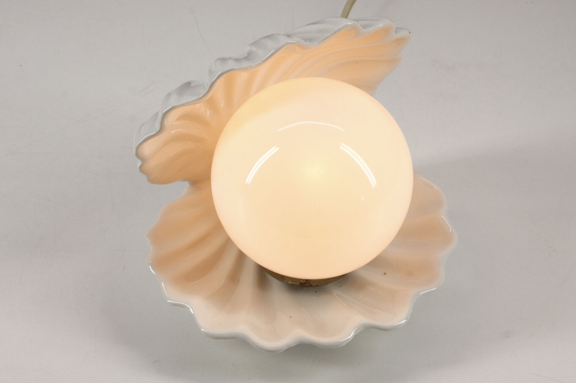 Ceramic lamp shell vintage white manises Spain 70s