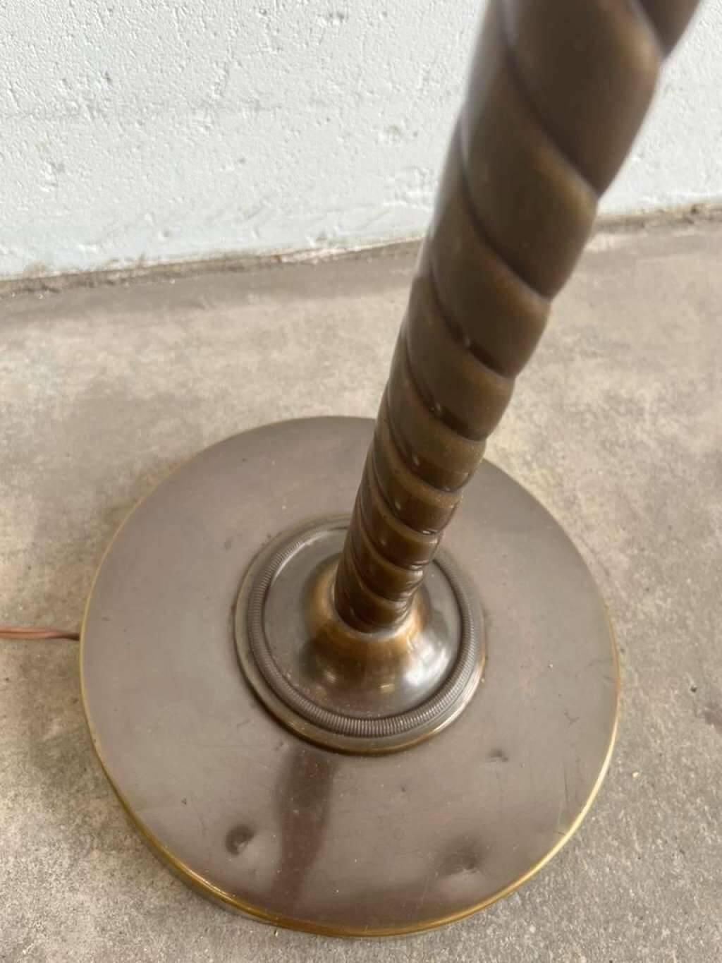 Lampadaire vintage art déco