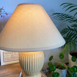 Ceramic table lamp