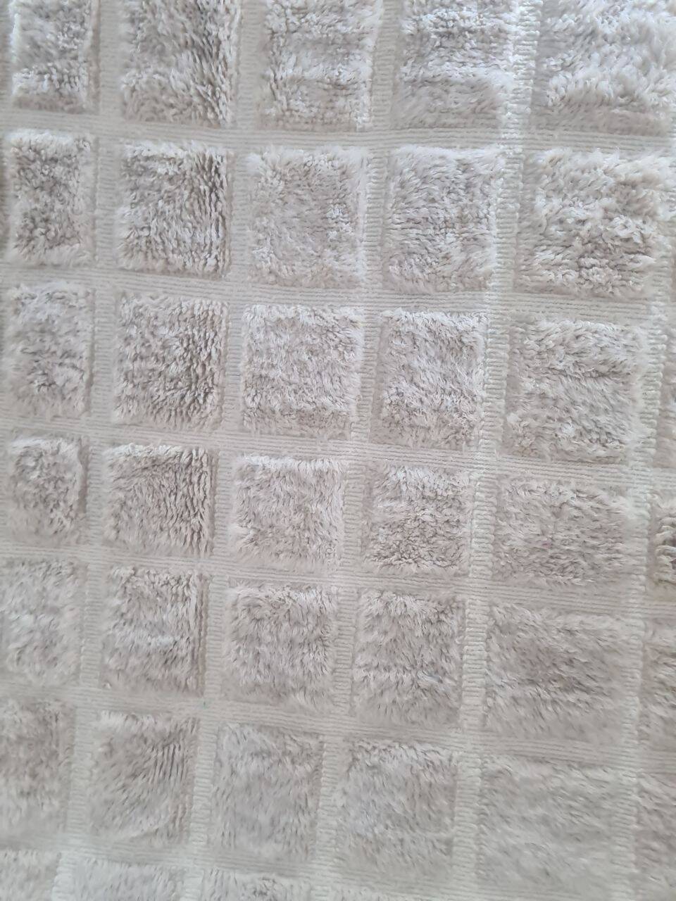 Large vintage MRIRT Berber rug in exceptional wool 260 x 180 cm