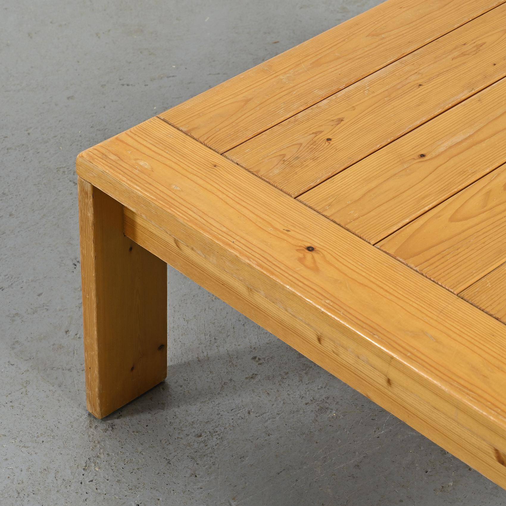 Solid pine coffee table, Les Arcs 1800.