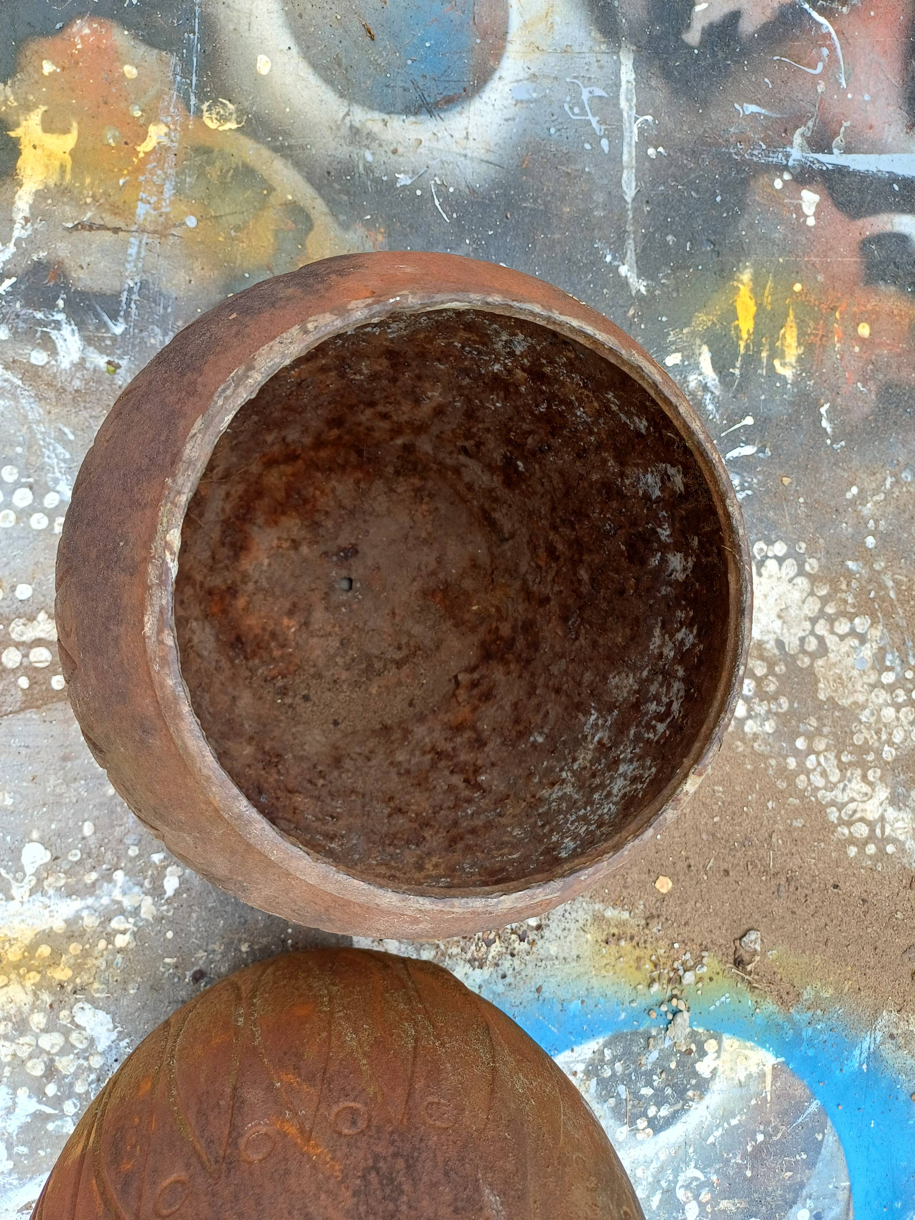 Pair of Art Deco Cast Iron Vases from Charleville-Mézières