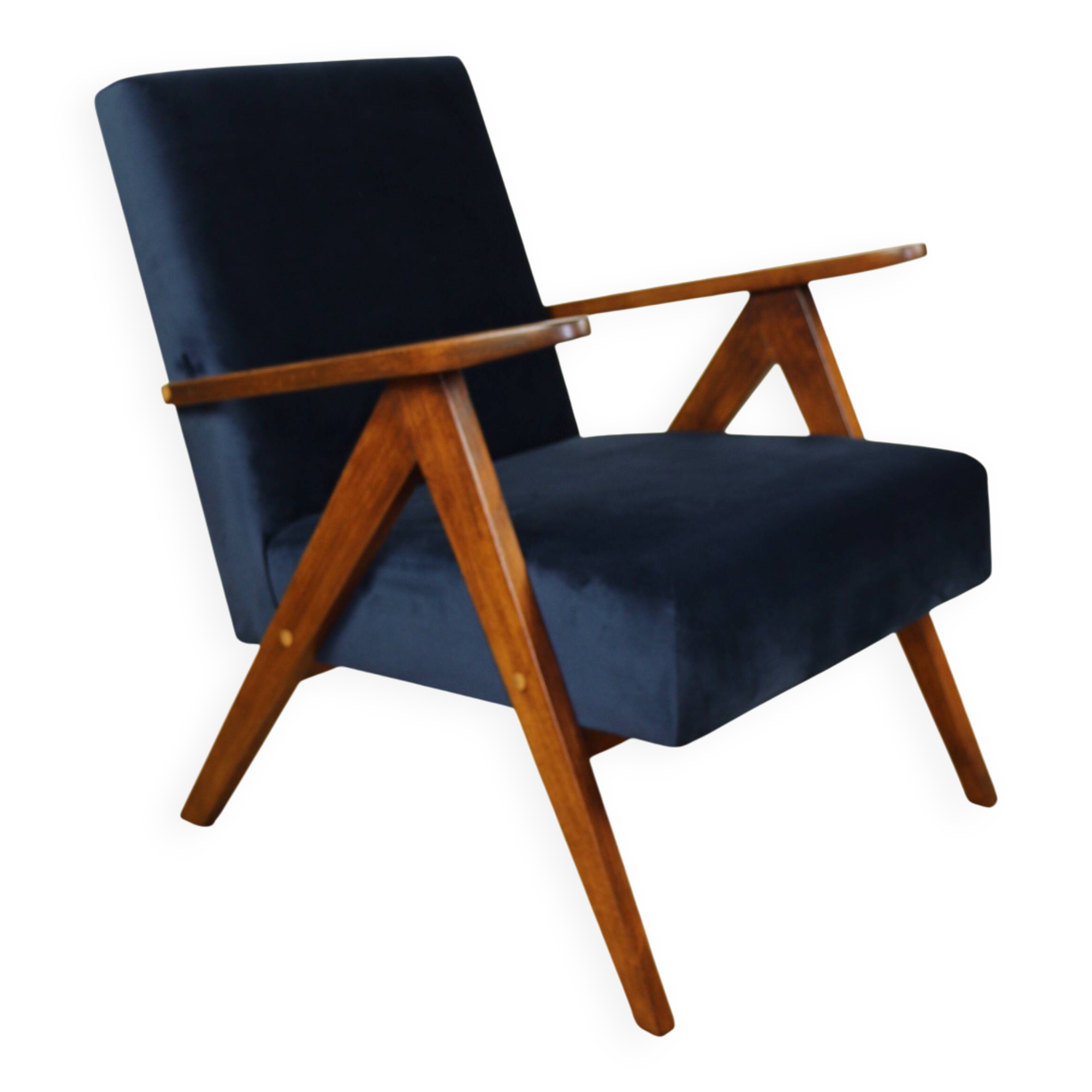 Fauteuil classique Var B-310 vintage des années 1960 en velours bleu marine - bois foncé - 2 pièces disponibles