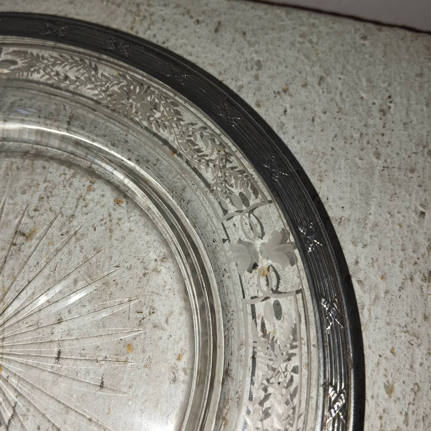 Presentation plate with solid silver crystal tray