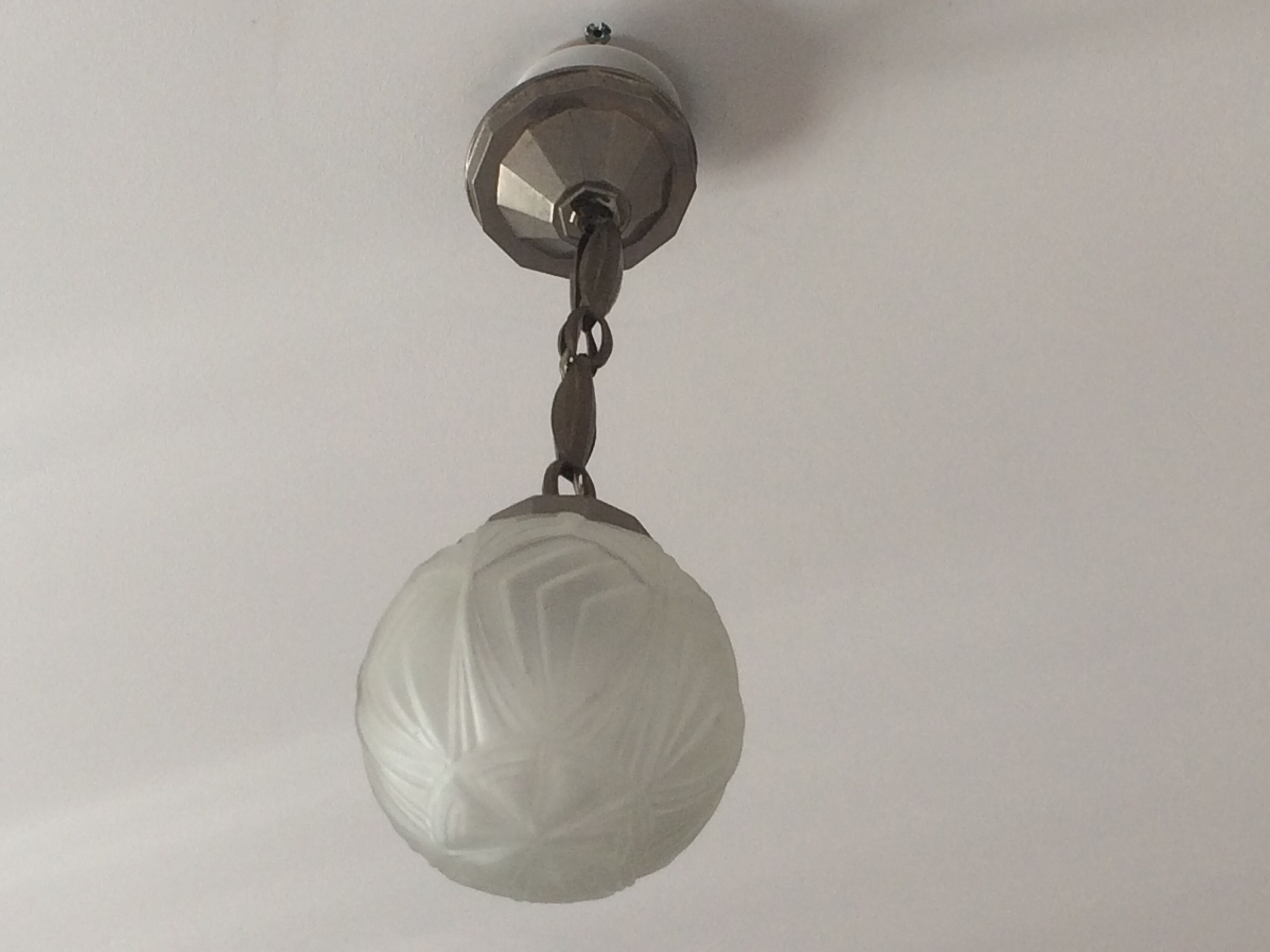 Art deco hanging lamp