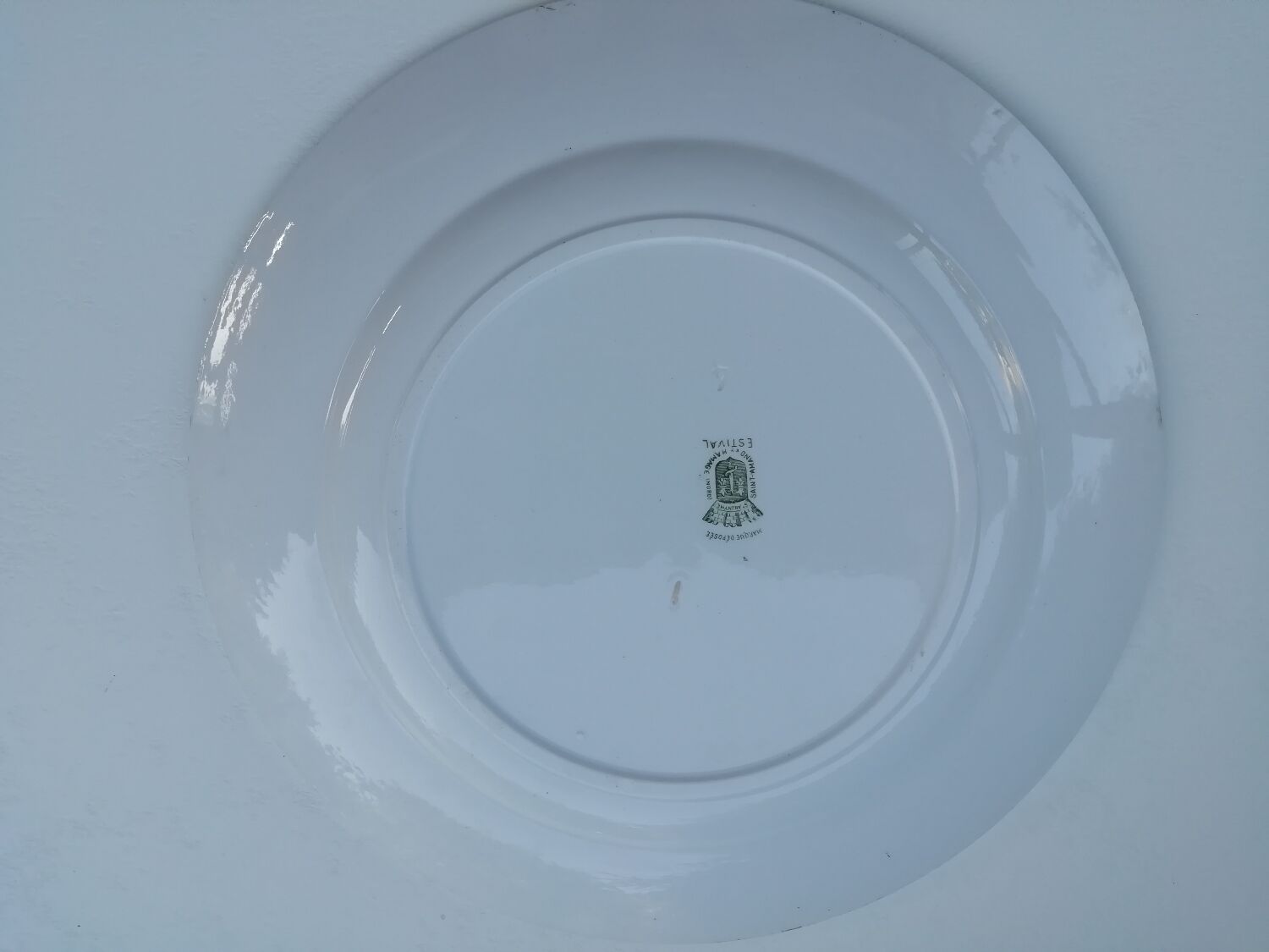 Iron earth dish