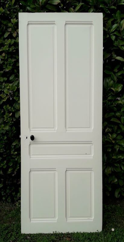 Communication door 81,8x217,7cm old molded
