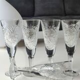 Lot 5 x Small Art Deco champagne flutes. Sophisticated star/cross/deciduous patterns. Boho chic. High 15.5 cm