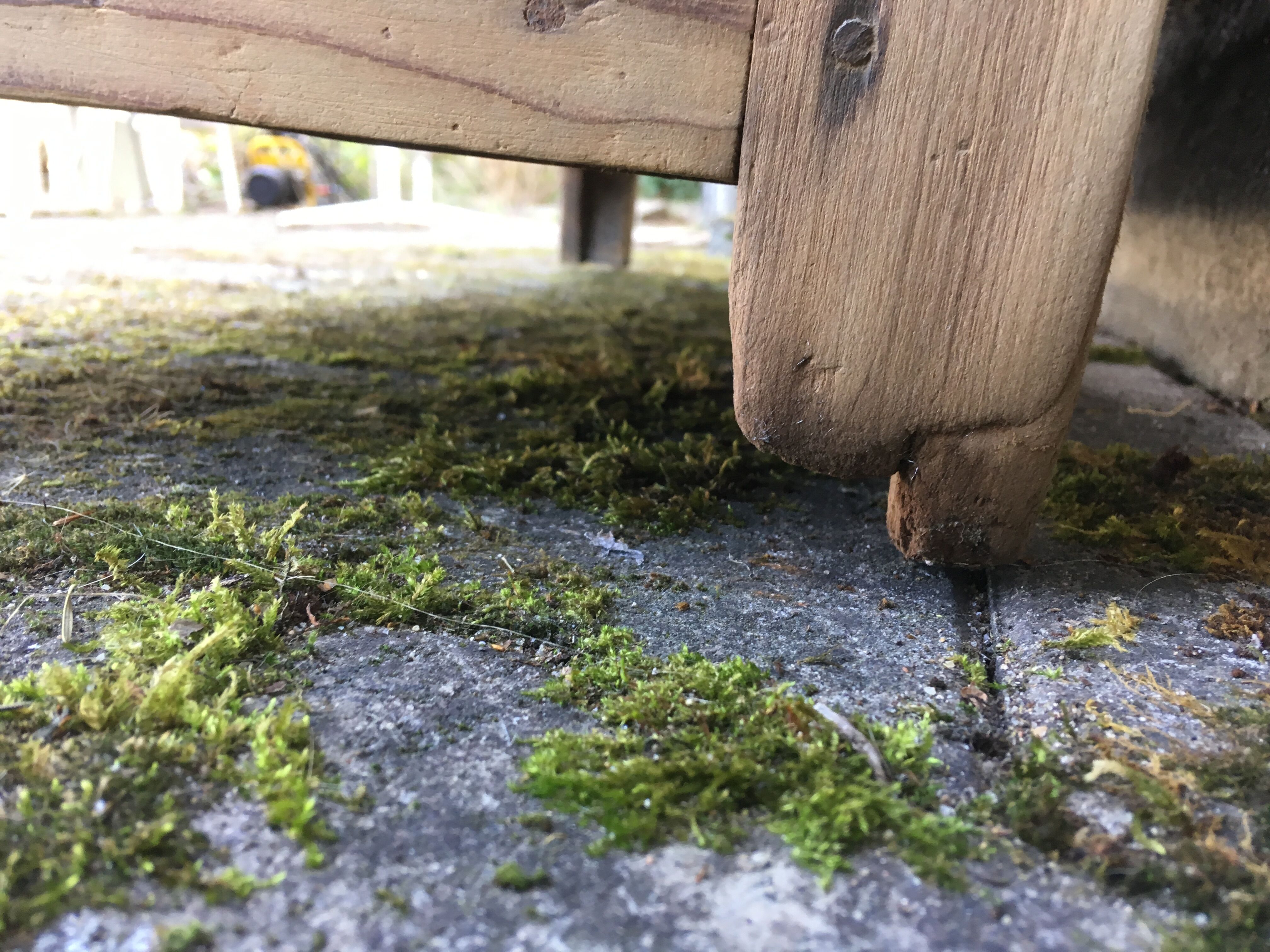 Old retro vintage chest of drawers 3 drawers wooden crude façade oak