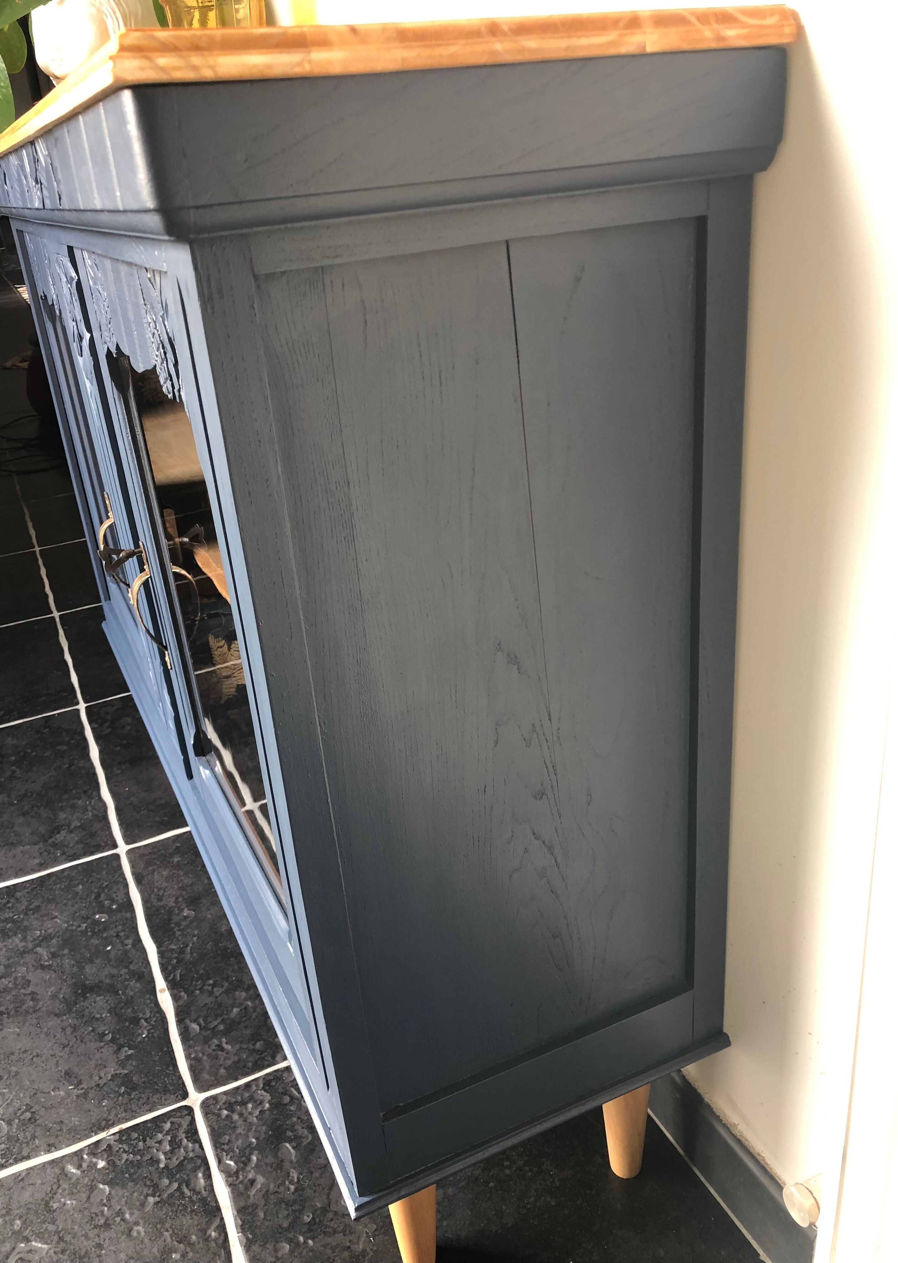 Art Deco window furniture gray blue