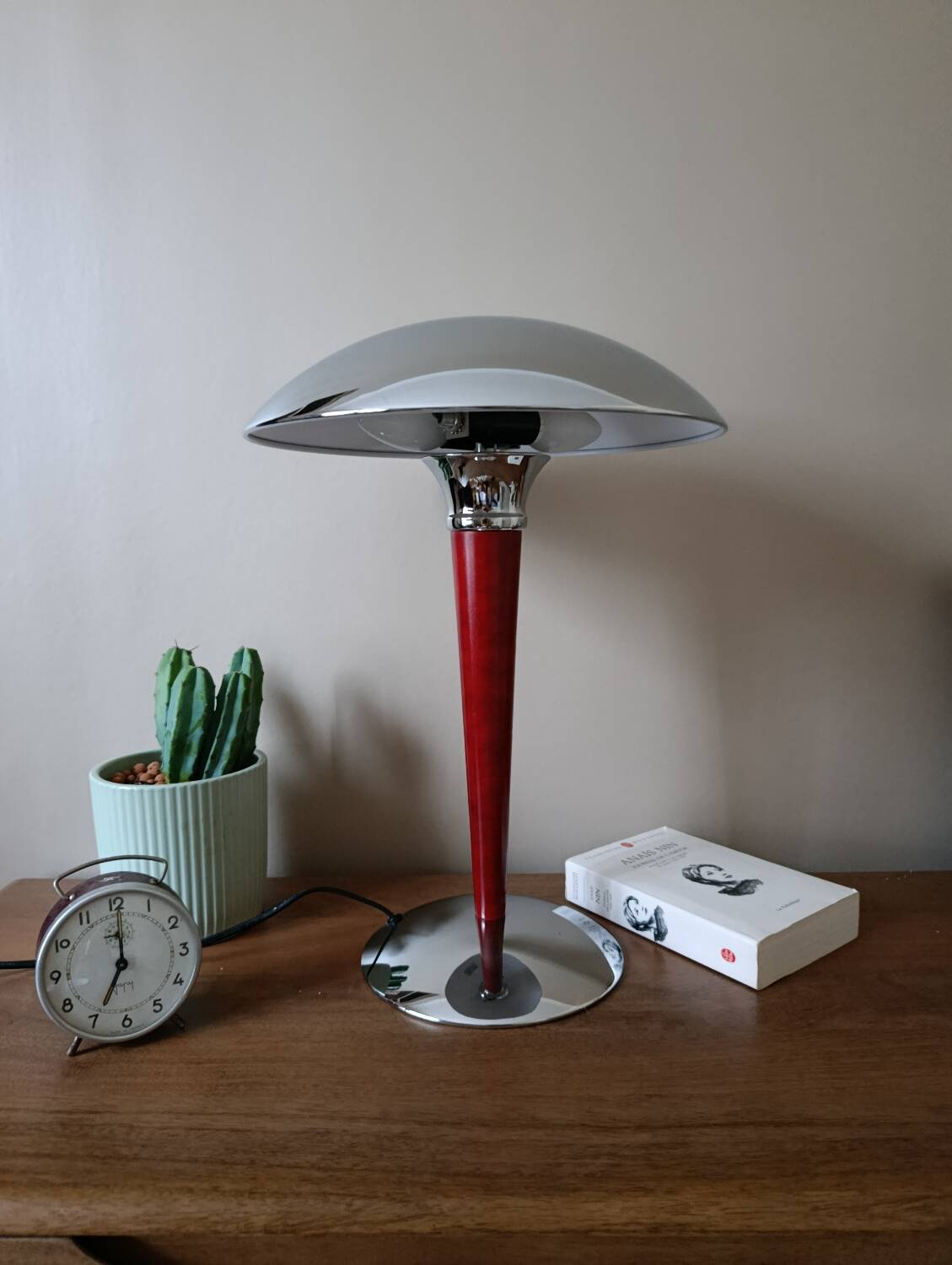 Mushroom or liner desk lamp, Art Deco style 1980s
