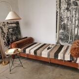 Mru bed René Gabriel, reconstruction