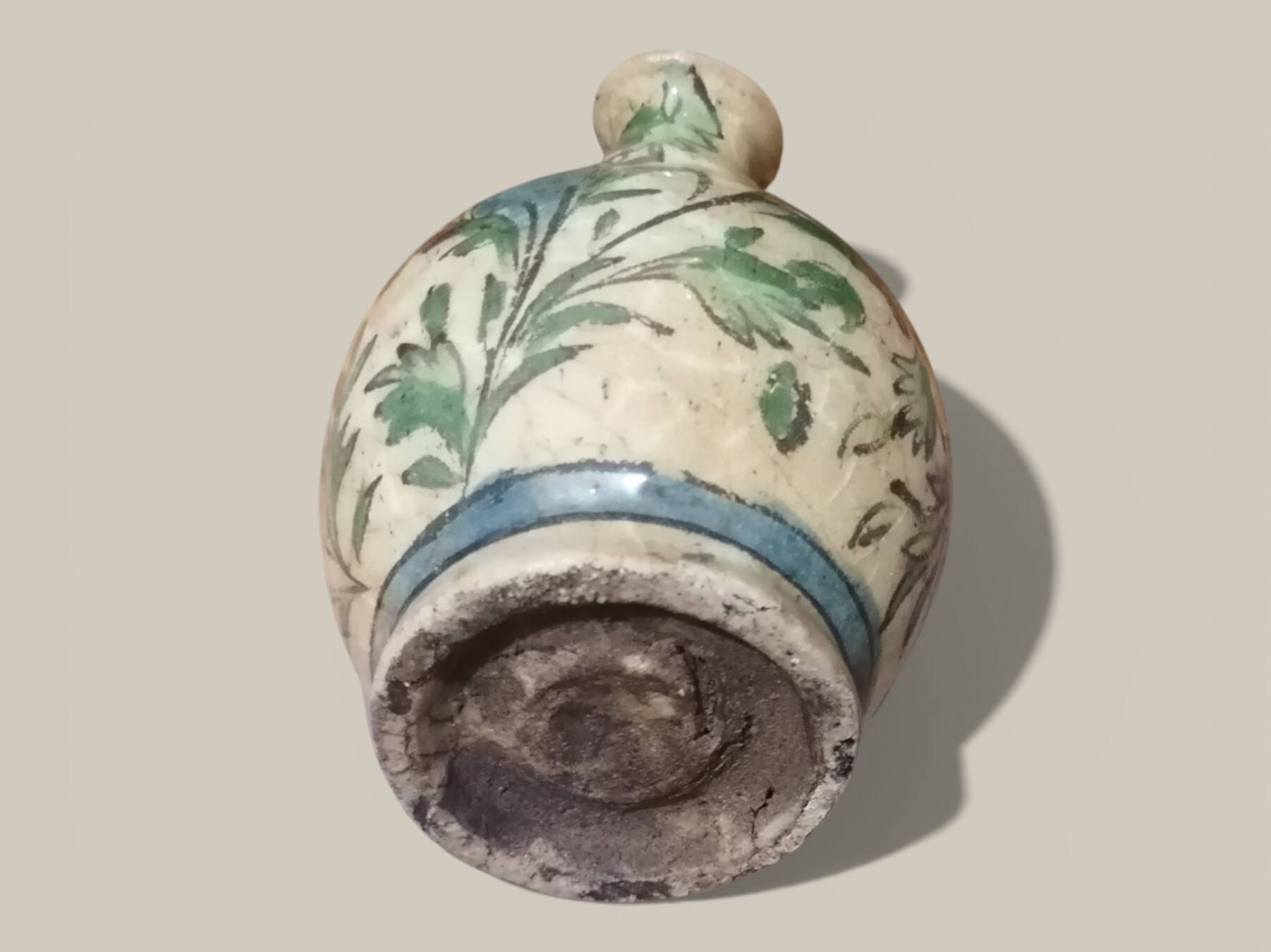 Antique flower vase in Iznik ceramic - Persia (Turkey/Iran) - Period