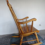 Rocking-chair fan folder