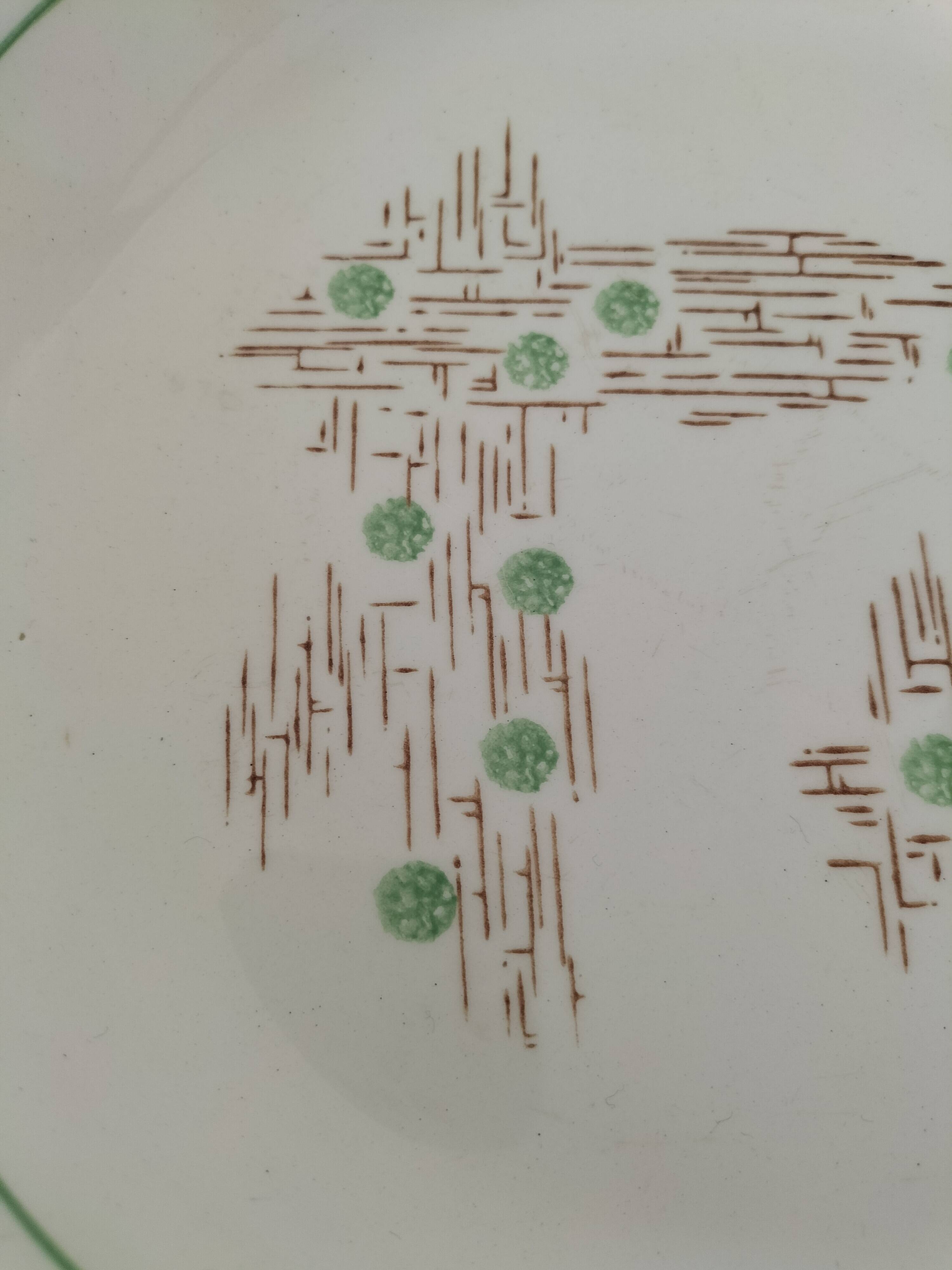 Gien France Pigalle model deep dish