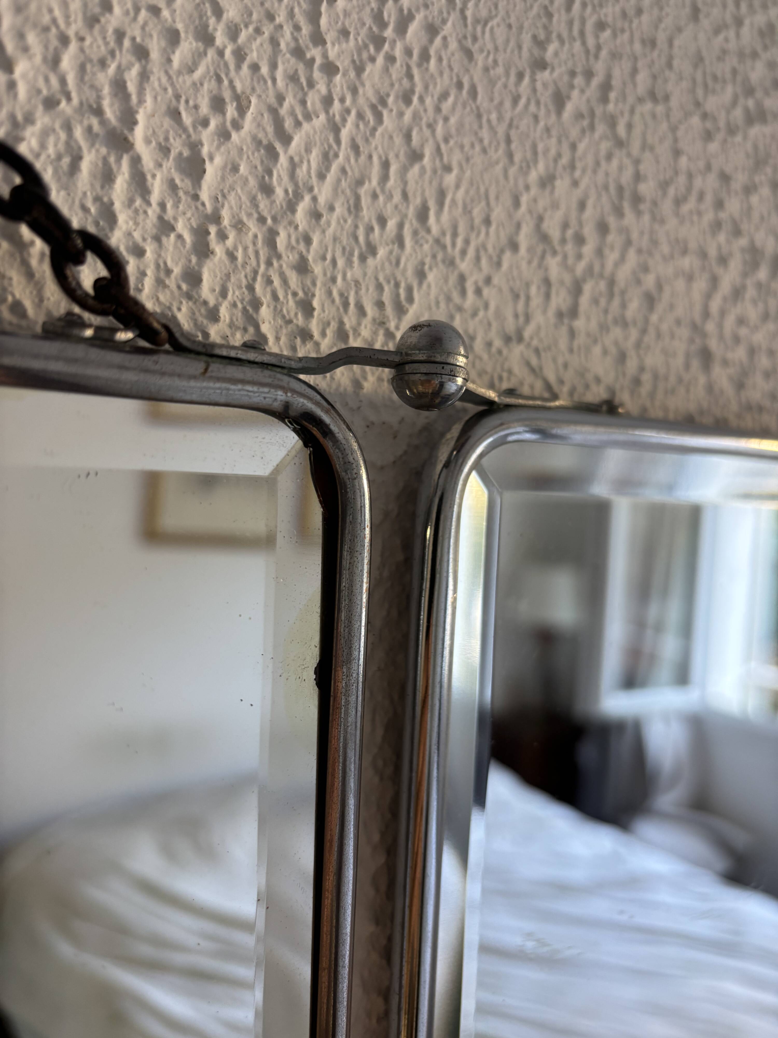 Vintage 1940s triptych barber mirror, bevelled chrome, snake imitation - 31 x