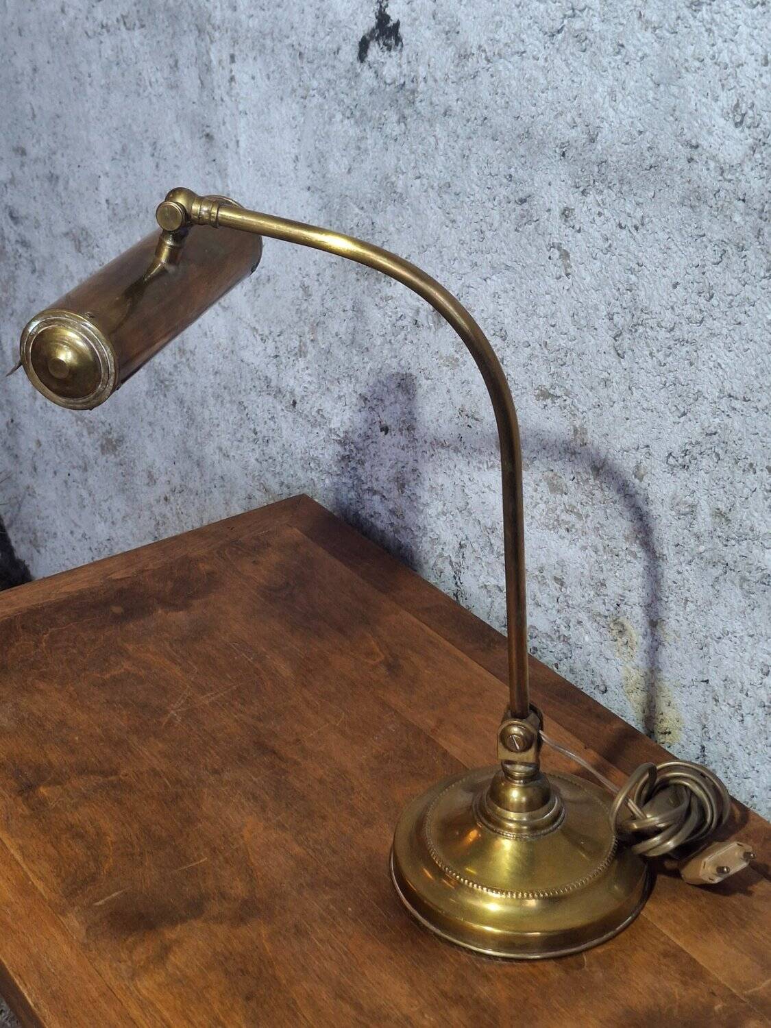 Art Nouveau desk lamp, solid brass with articulated arm – Belle Époque