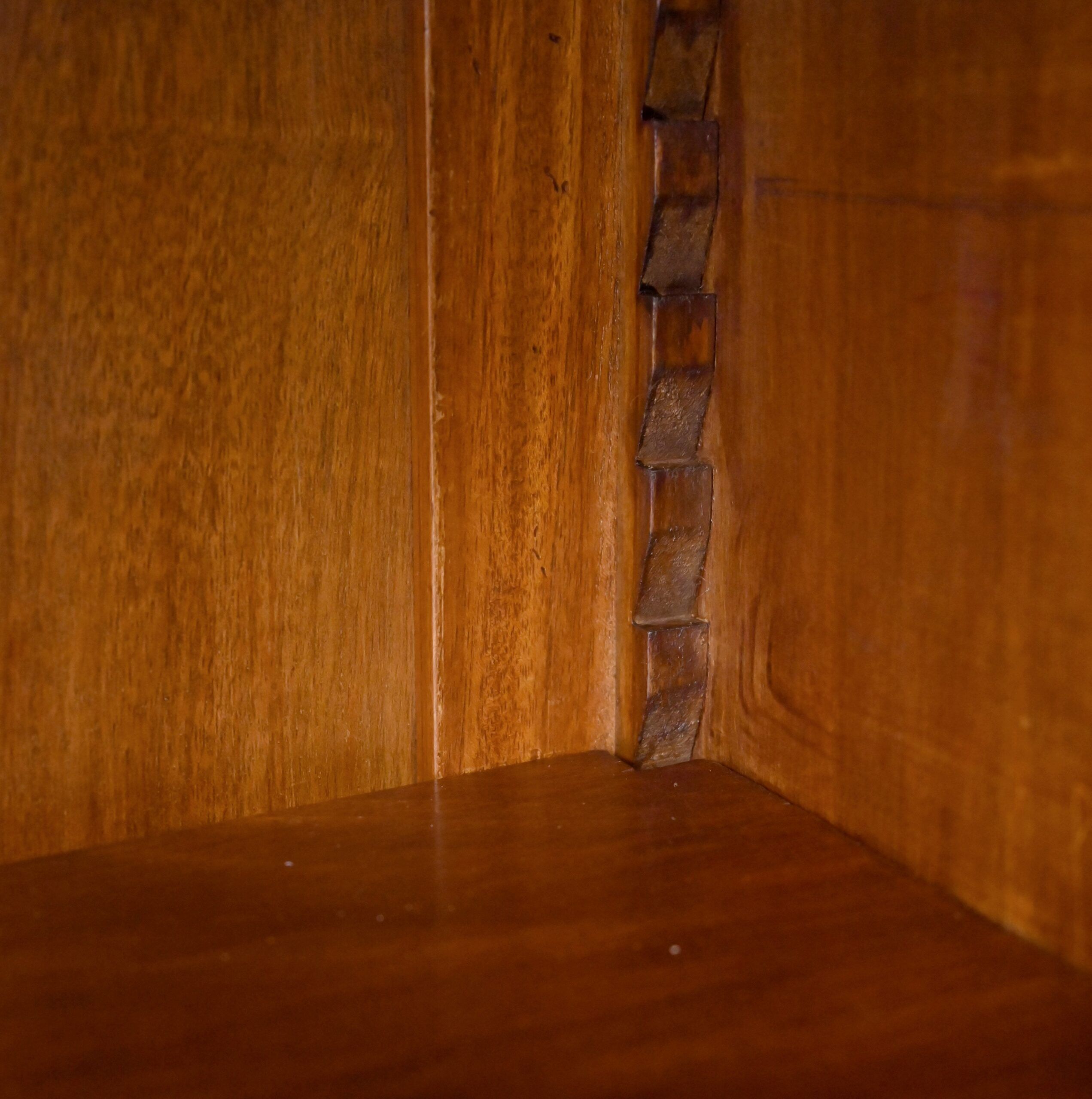Art Deco buffet in rosewood veneer – 1940