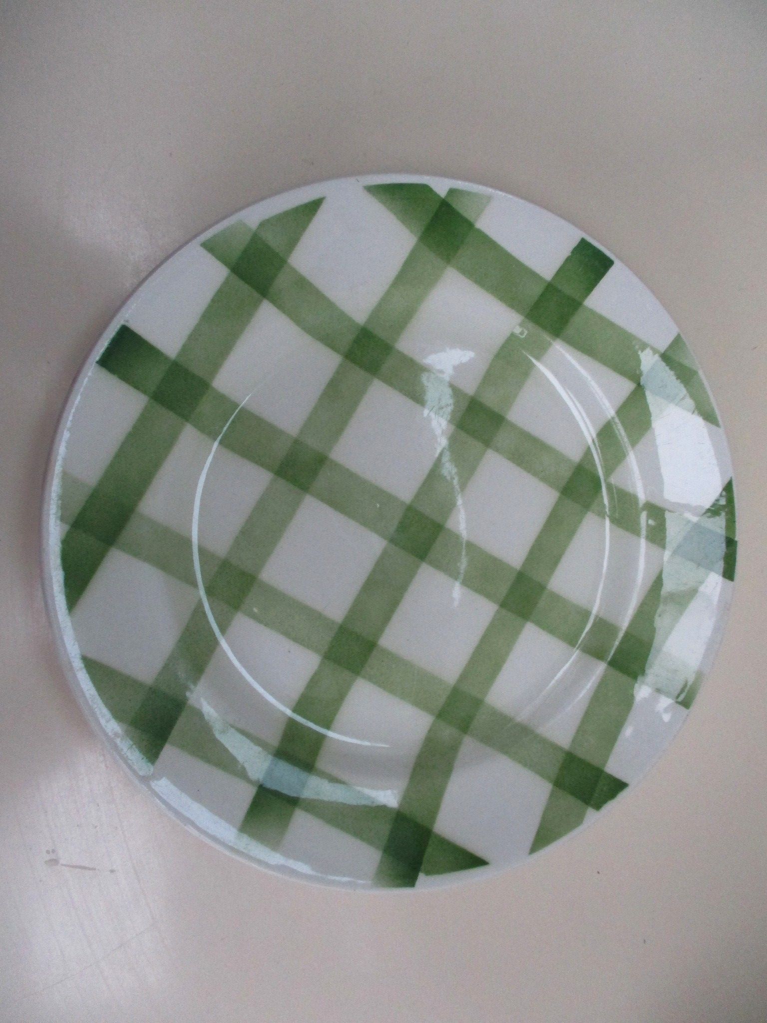 Old round dish Moulin des loups Orchies green tiles