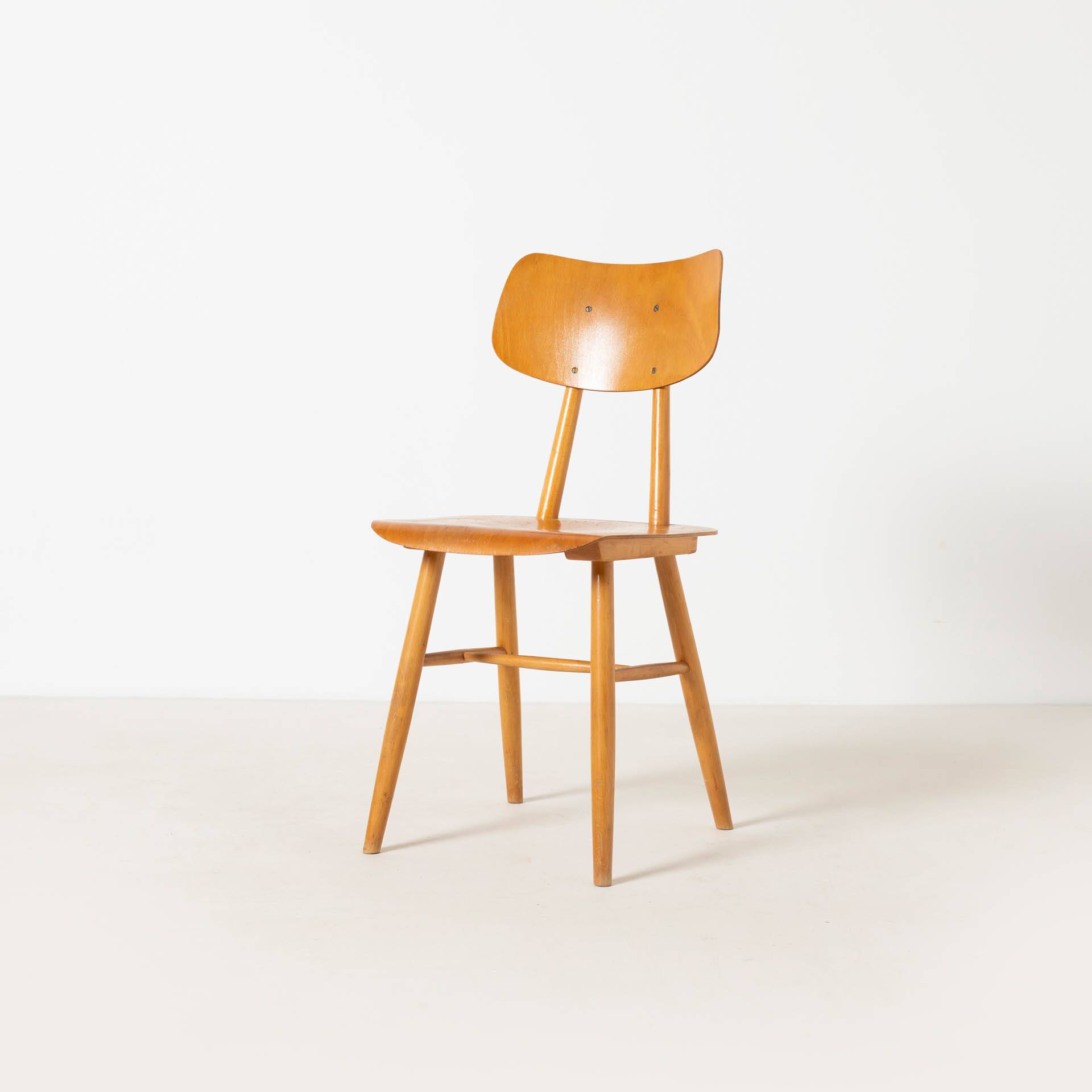 Midcentury dining chair from TON, beech and plywood, Czechoslovakia, 1960s