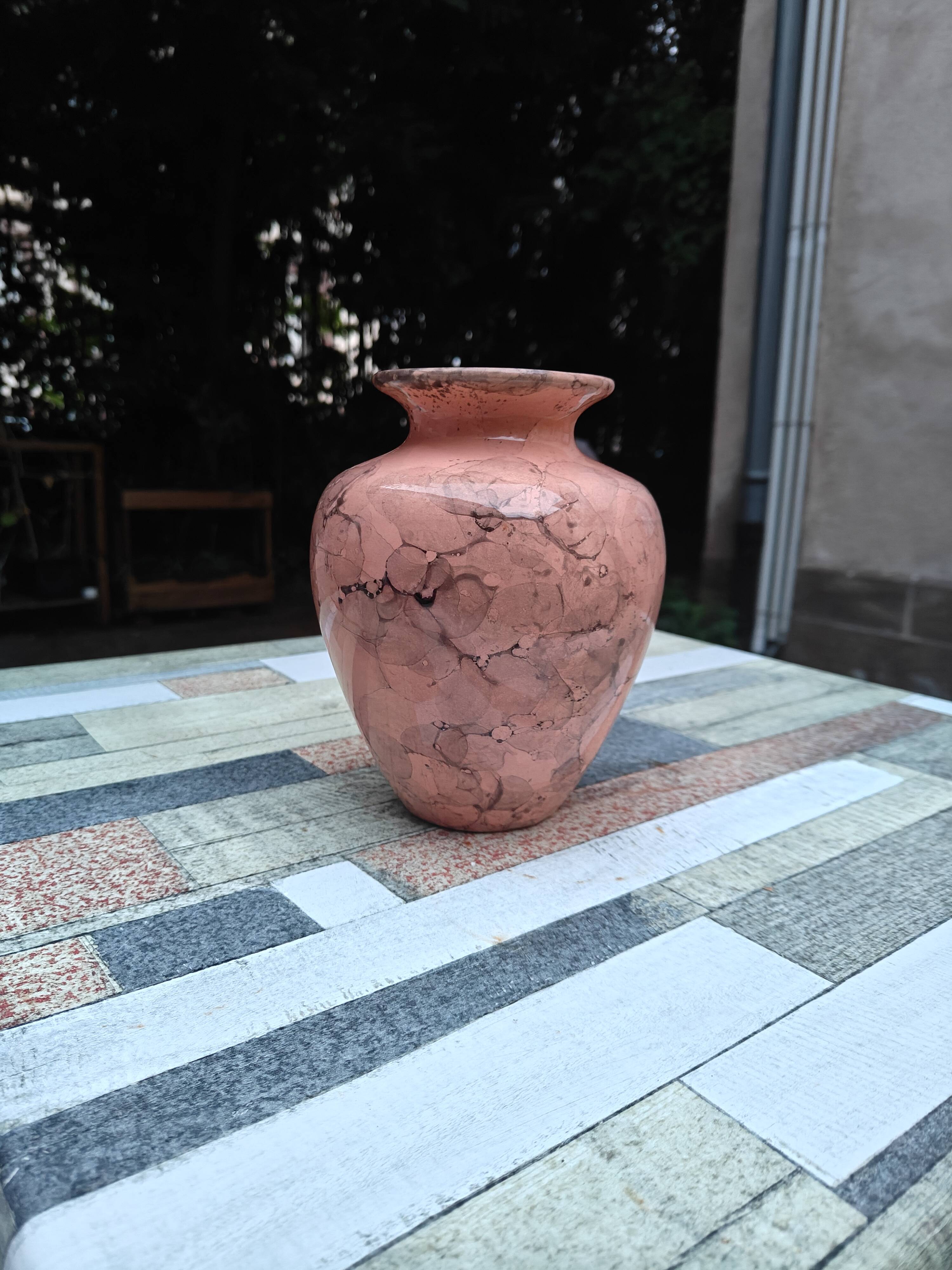 Vintage ceramic vase - powder pink / peach with pearlescent and marbled effect /