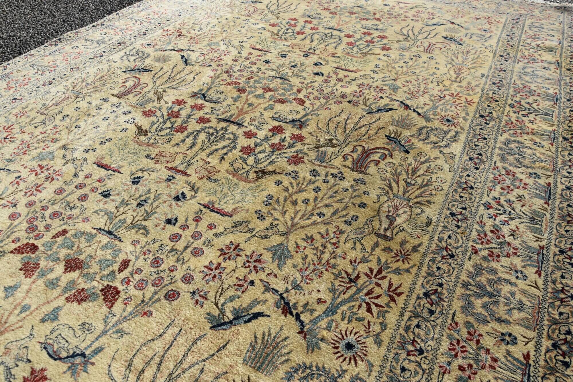 Persian Nain Iran Wool and Silk Rug Circa 1960" Handmade - 1.60 x 2.30 Meters