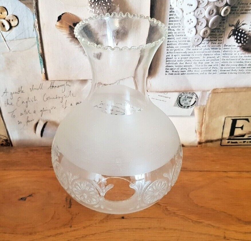 Vintage french glass replacement shade floral decoration frilled top edge 3650