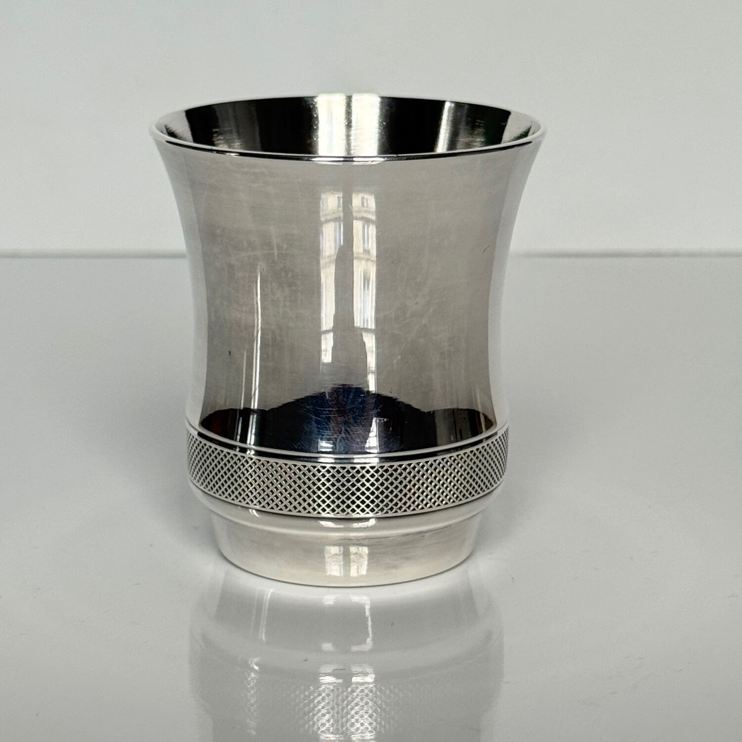 Elegant silver-plated metal cup | Christofle
