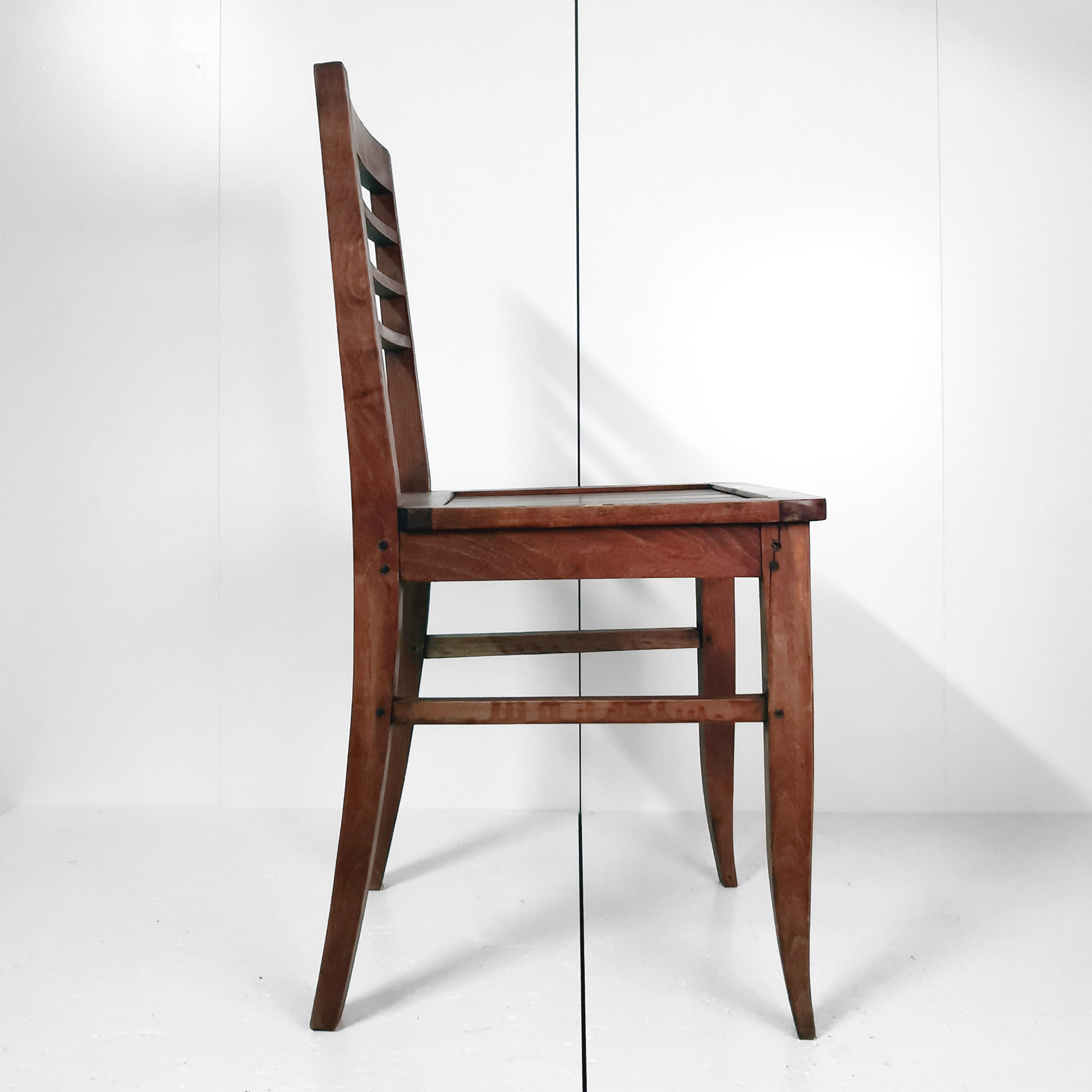 Chaise en bois, René Gabriel, 1940
