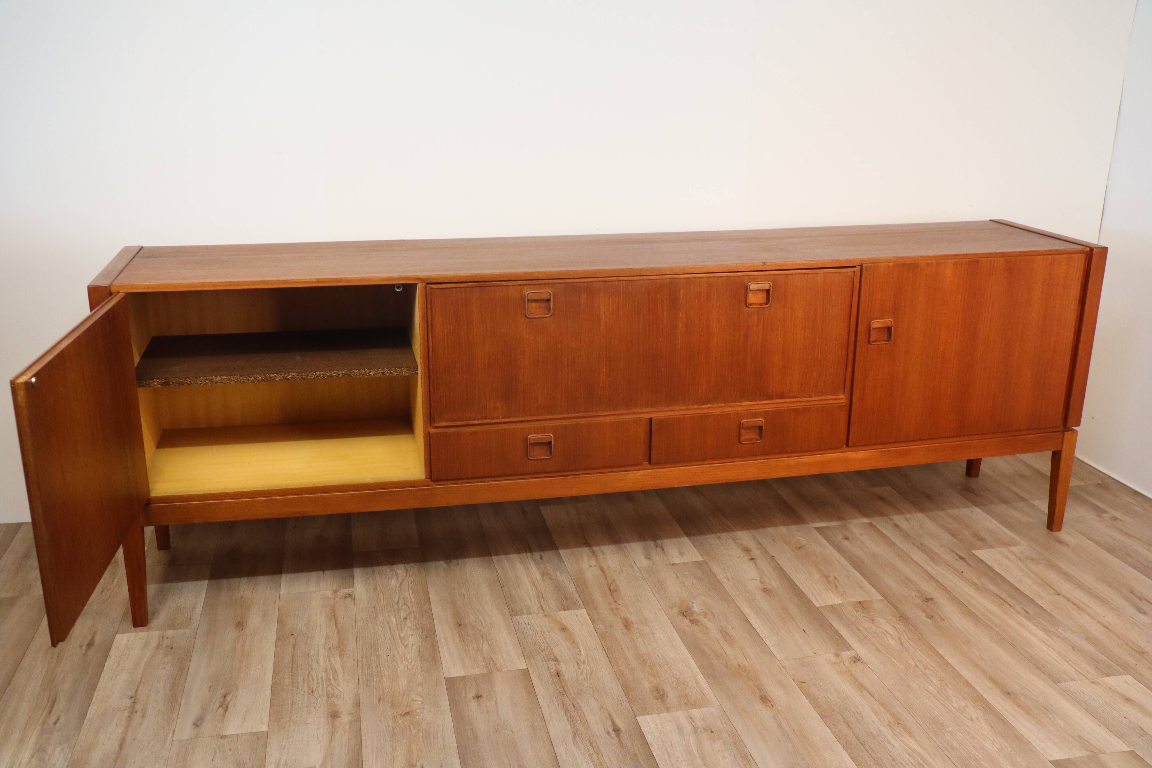 Scandinavian enfilade by Rudolf Bernd Glatel edition Fristho 1960 in teak