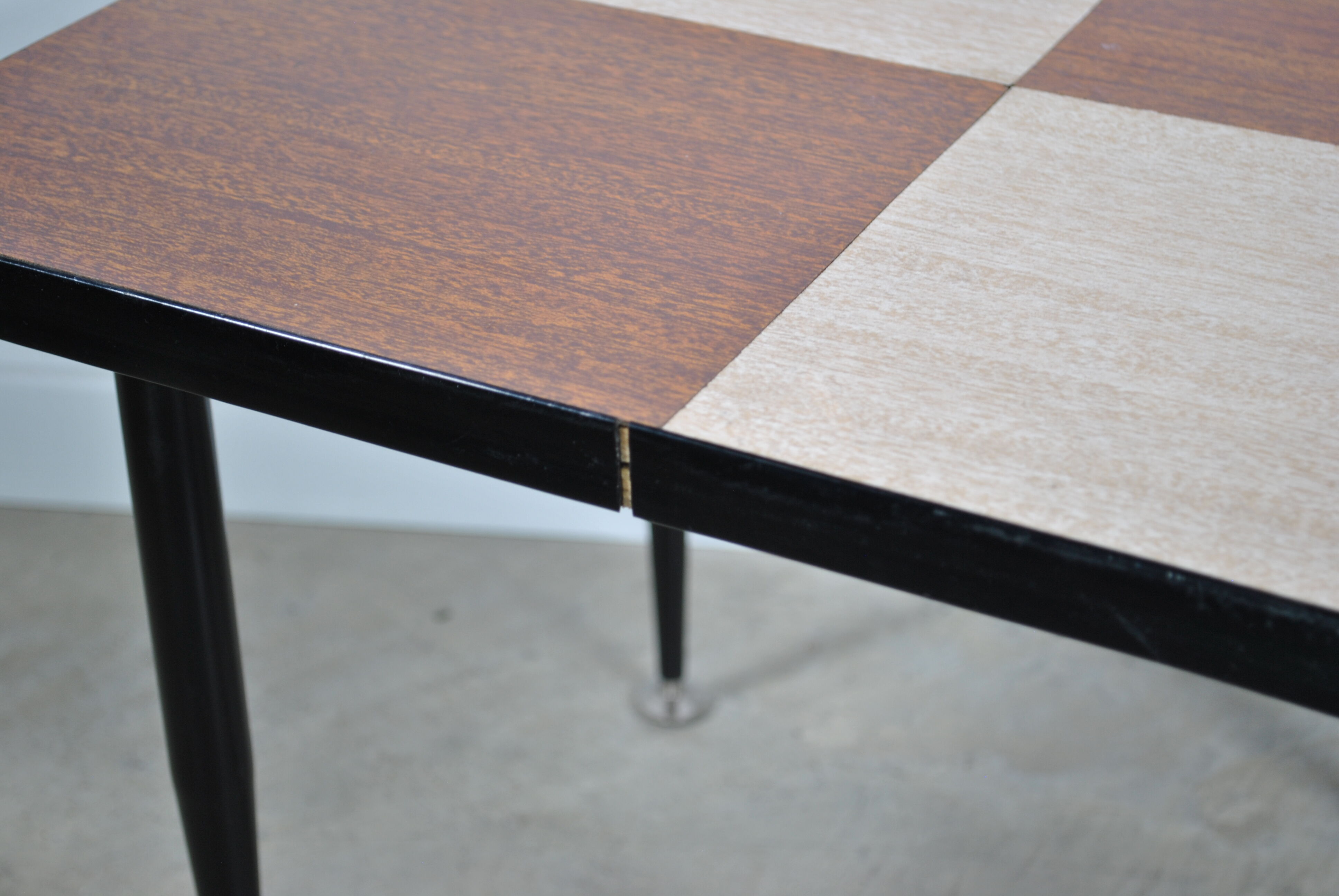 Formica coffee table year 60