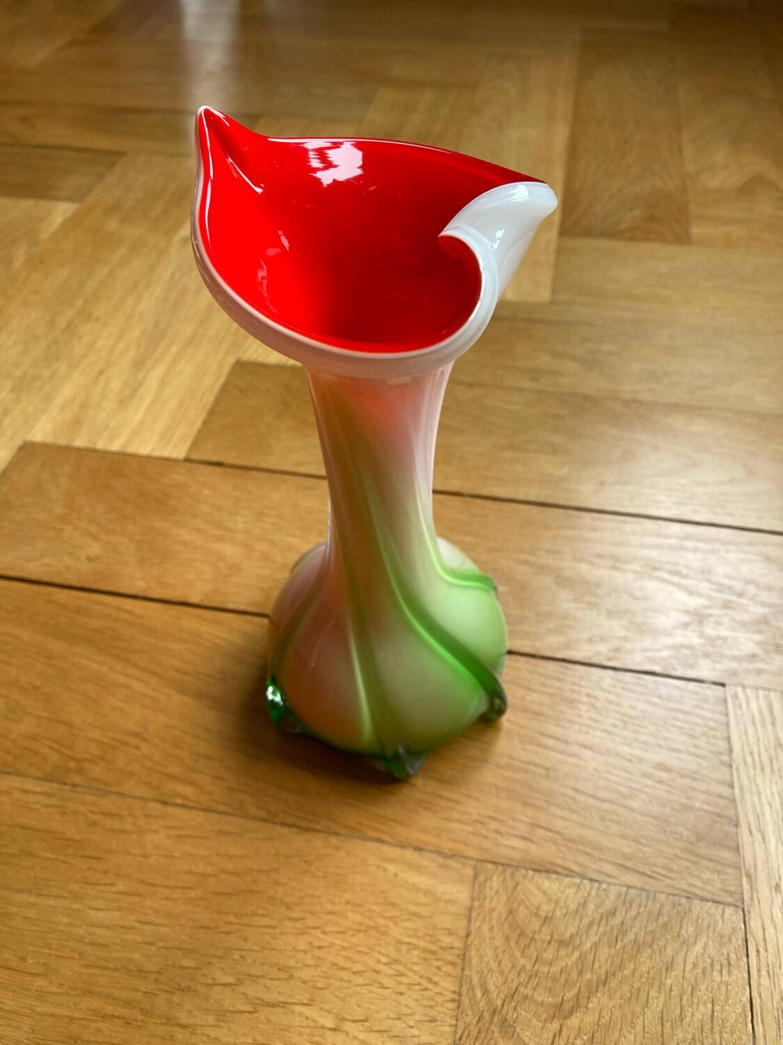 Opaline vase green white red anthurium