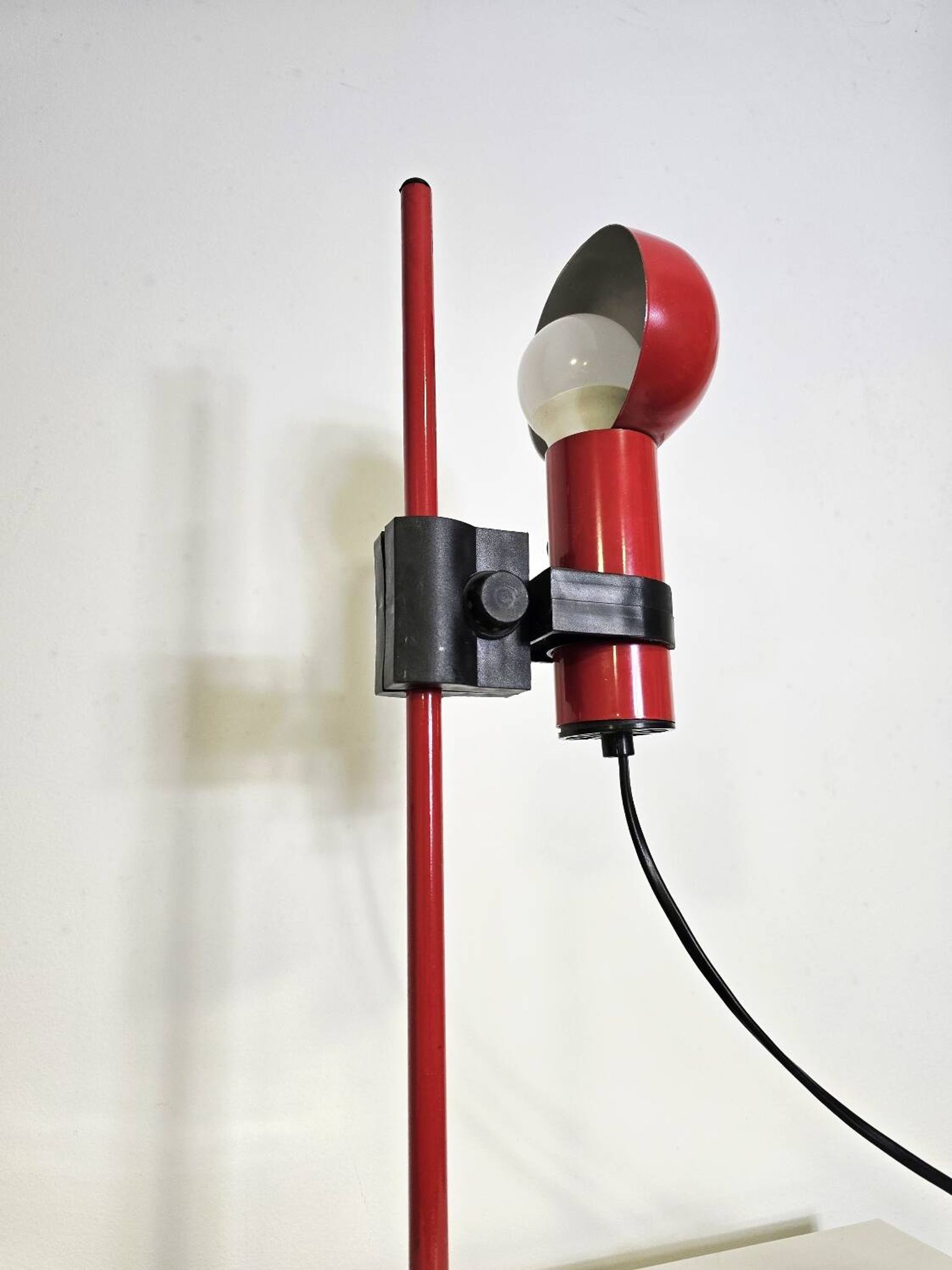 70s Red Table Lamp fully adjustable