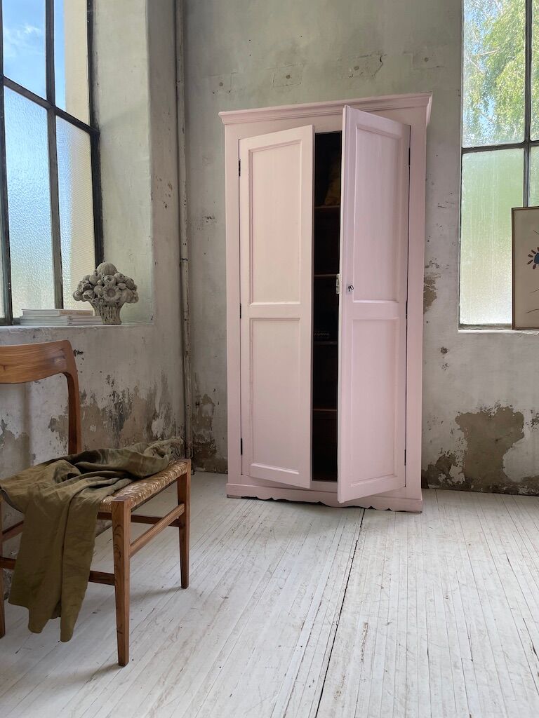 Pink cupboard