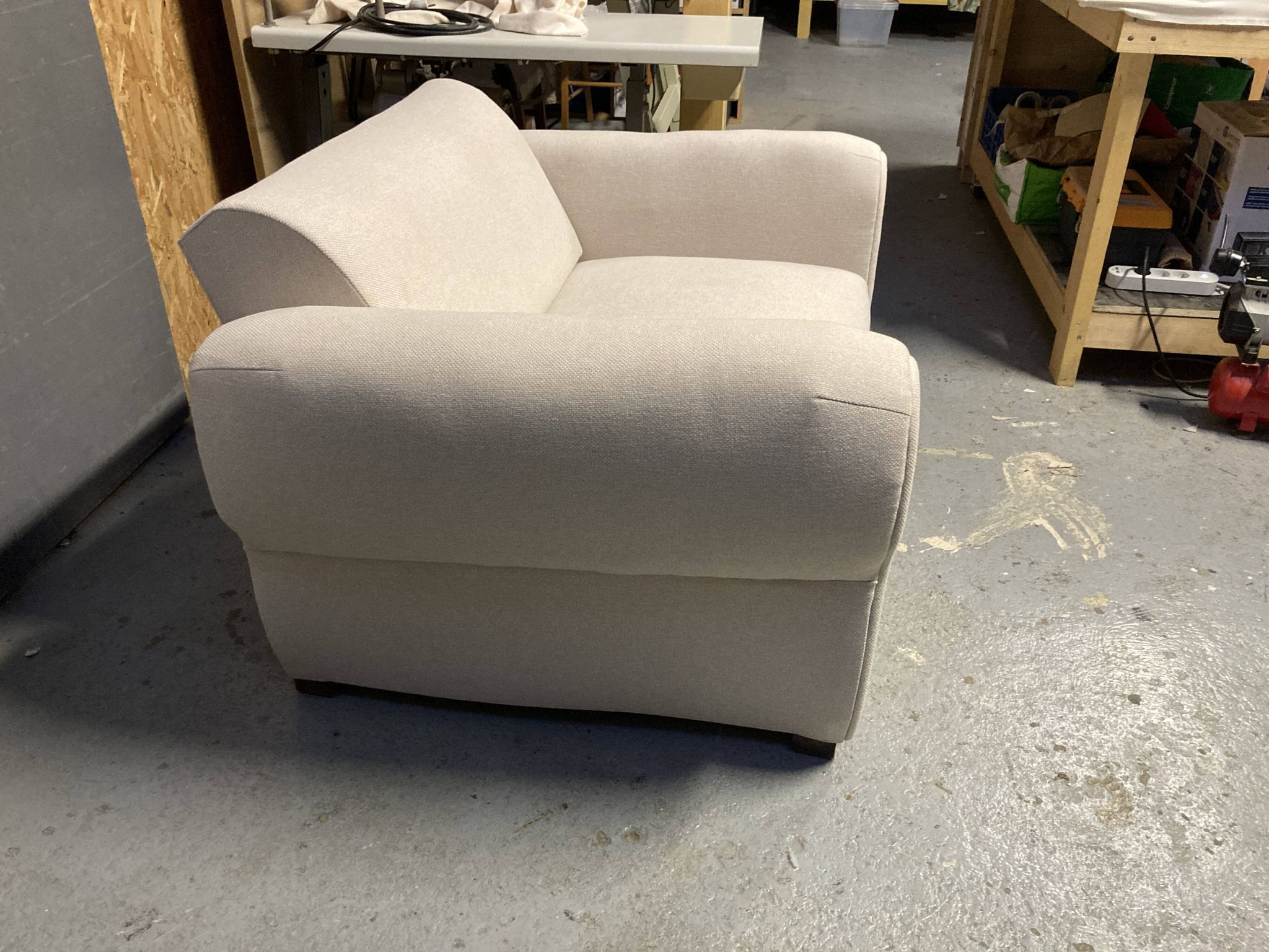 Fauteuil 30 's avec espace rangement sous assise