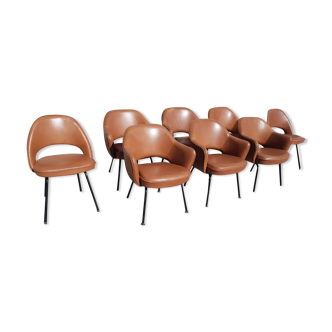 Set of 6 chairs and 2 knoll conference leather chairs