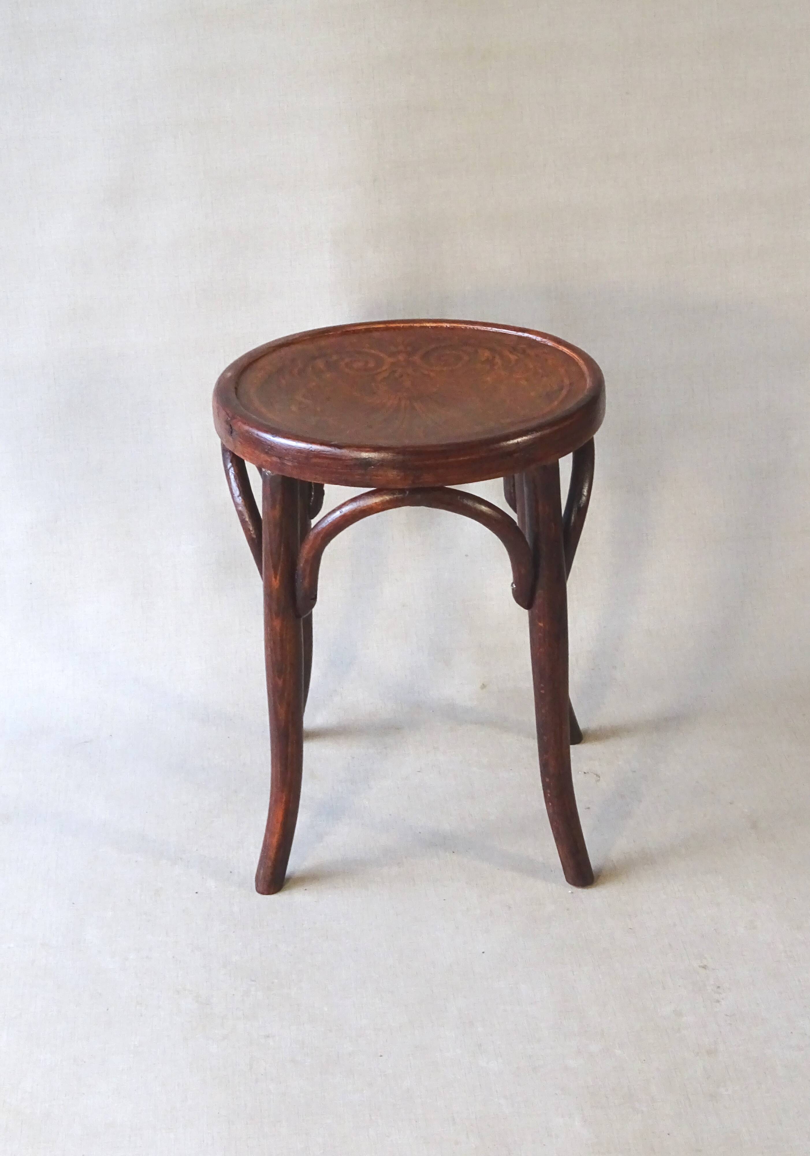 Tabouret bistrot bois-courbé 1920