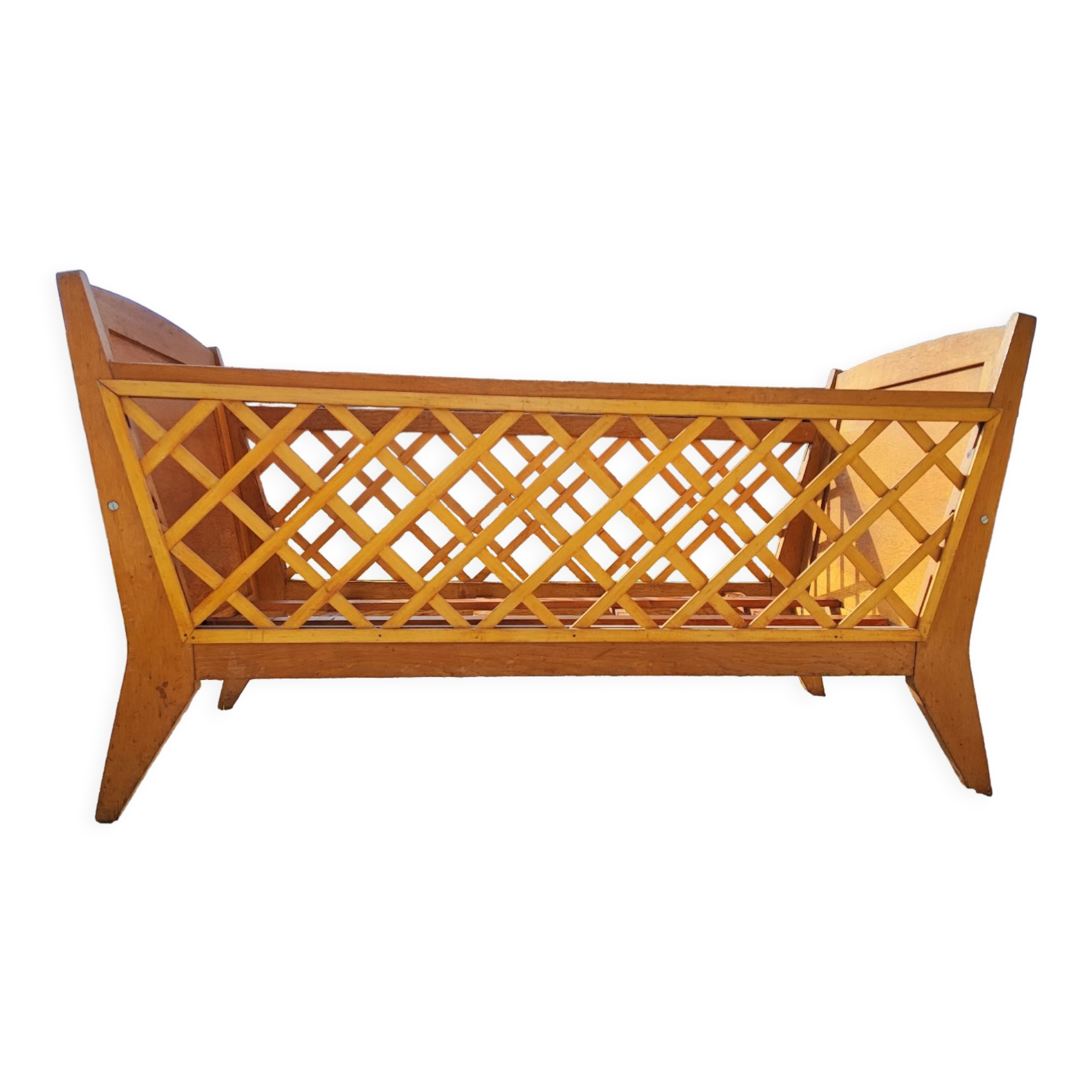 Bed child baby vintage wood