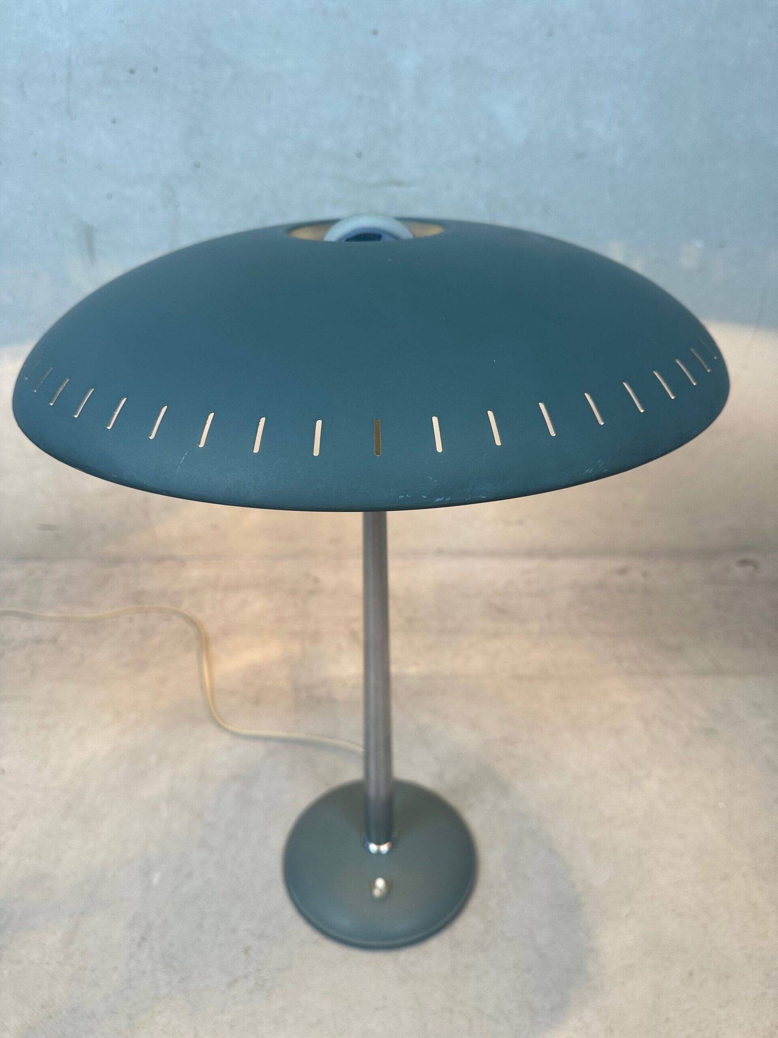Vintage design 'Senior' table lamp – Louis Kalff