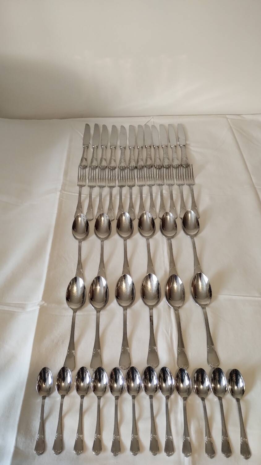 Set of 48 cutlery guys degrenne