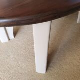 Oval coffee table