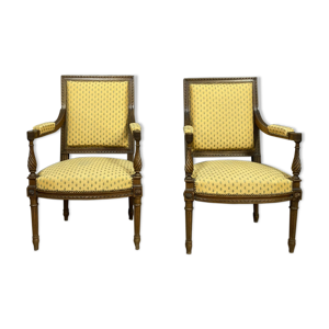 paire de fauteuils louis